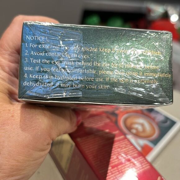 Tiepetly/GreennTea Eye Mask/Mosture Dark Circle Treatmentnt - Picture 2 of 2